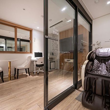 Time Hotel Yangsan Extérieur photo