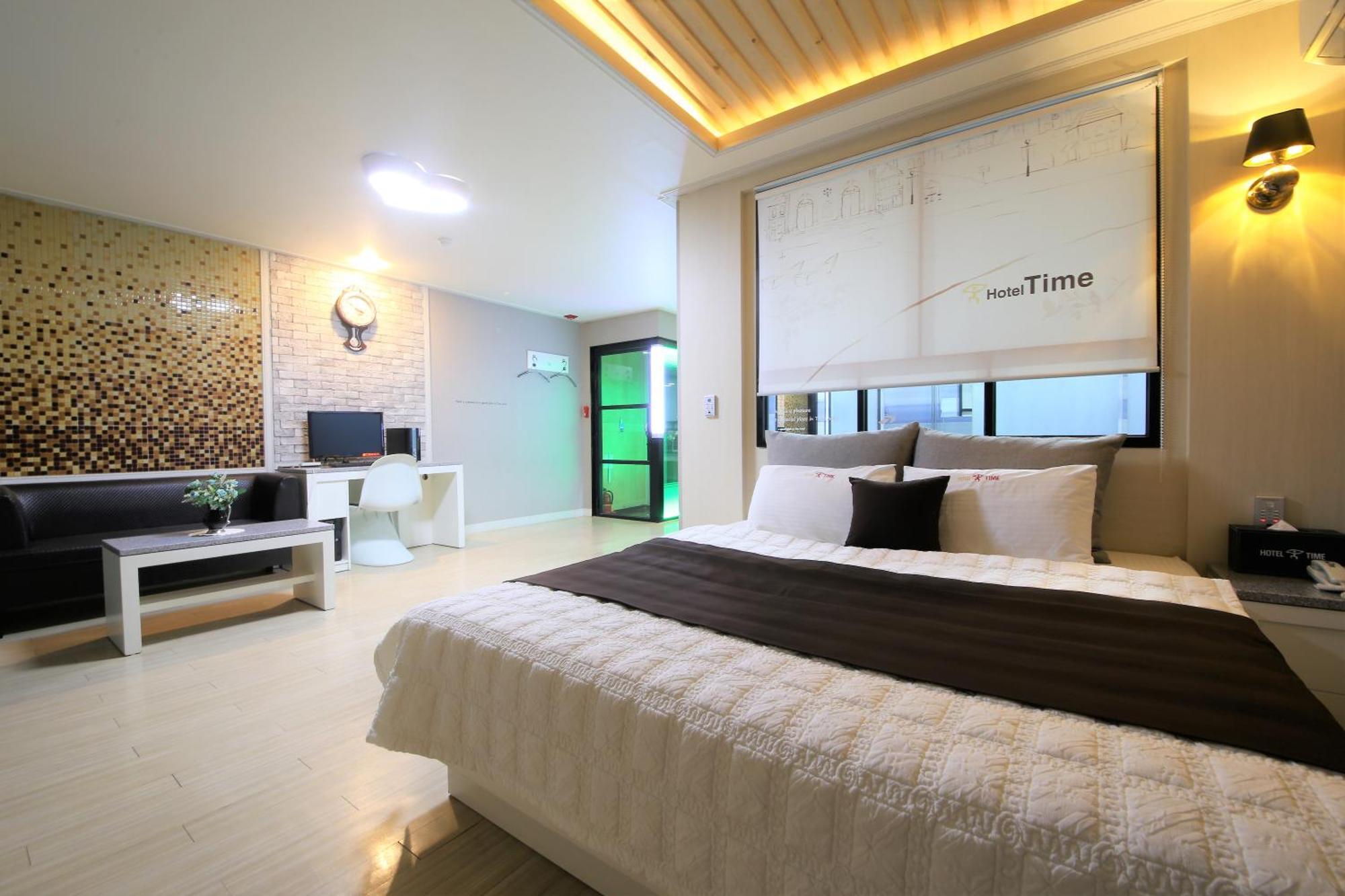 Time Hotel Yangsan Extérieur photo